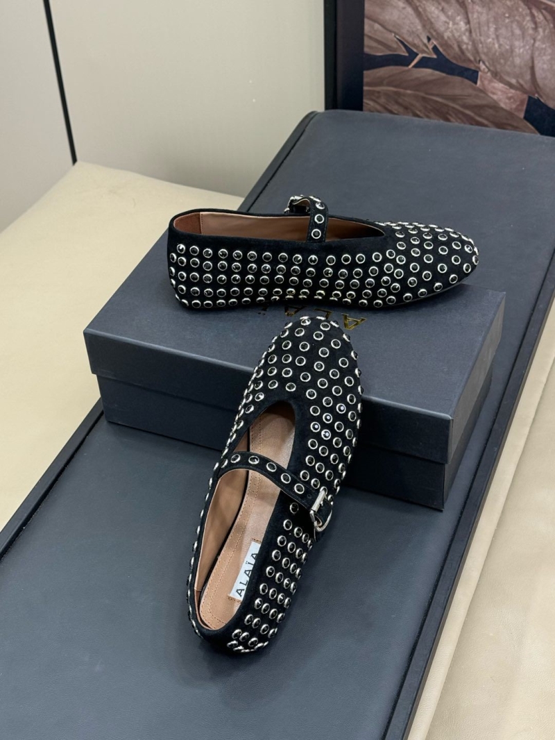 Alaia Flat Shoes